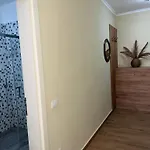 Skampini Qerret Apartmán *